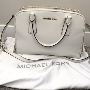 White saffiano leather Michael Kors shoulder bag